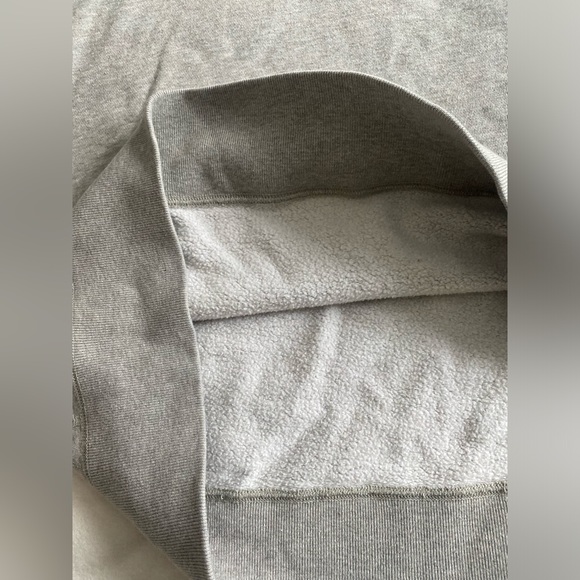 Ralph Lauren Crewneck Unisex (open to offers!) - Picture 8 of 10